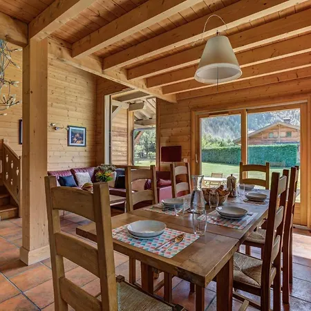 La Cloche Des Bois - Alpes Travel - Les Bois - Sleeps 4-6 *